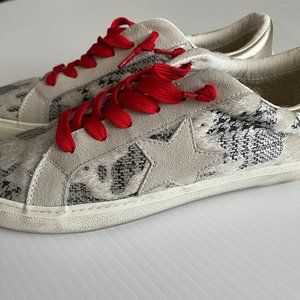 Distressed Steve Madden Philosophy Sneakers